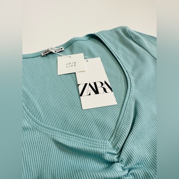 NEW! ZARA RIBBED Crop Top With Ruching In Front NWT Size Small Blue - Picture 4 of 7